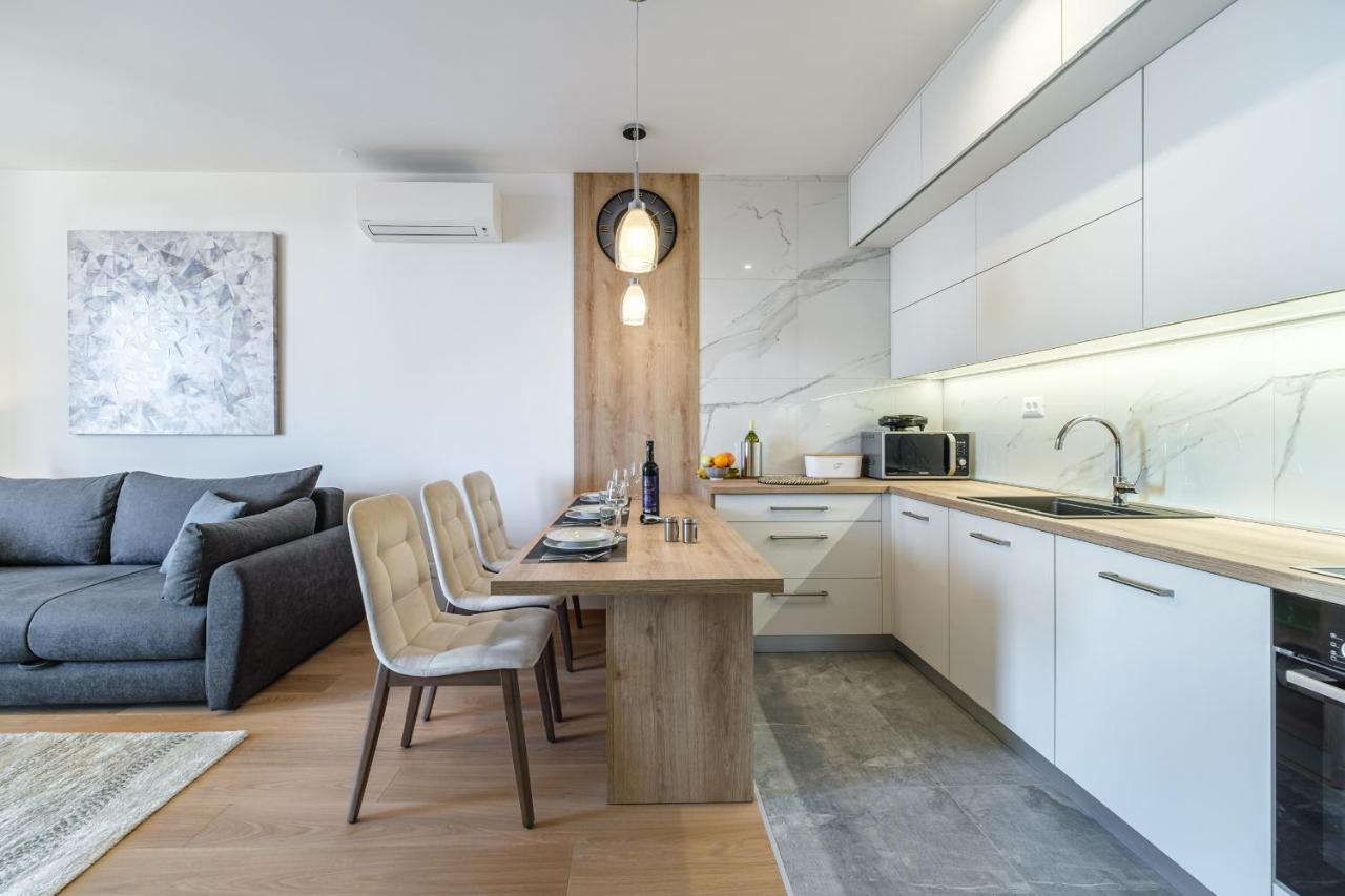 Ferienwohnung Golden View 8 Split Exterior foto